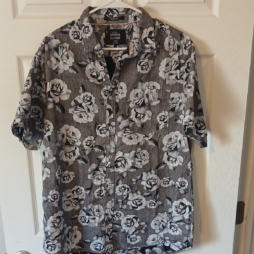 Denim & Flower Black and White Floral Button Down Men's Shirt XLarge